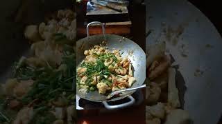 Family dinner in Jungle #Osoam #Osoamcommunitycenter #cambodia #jungledinner