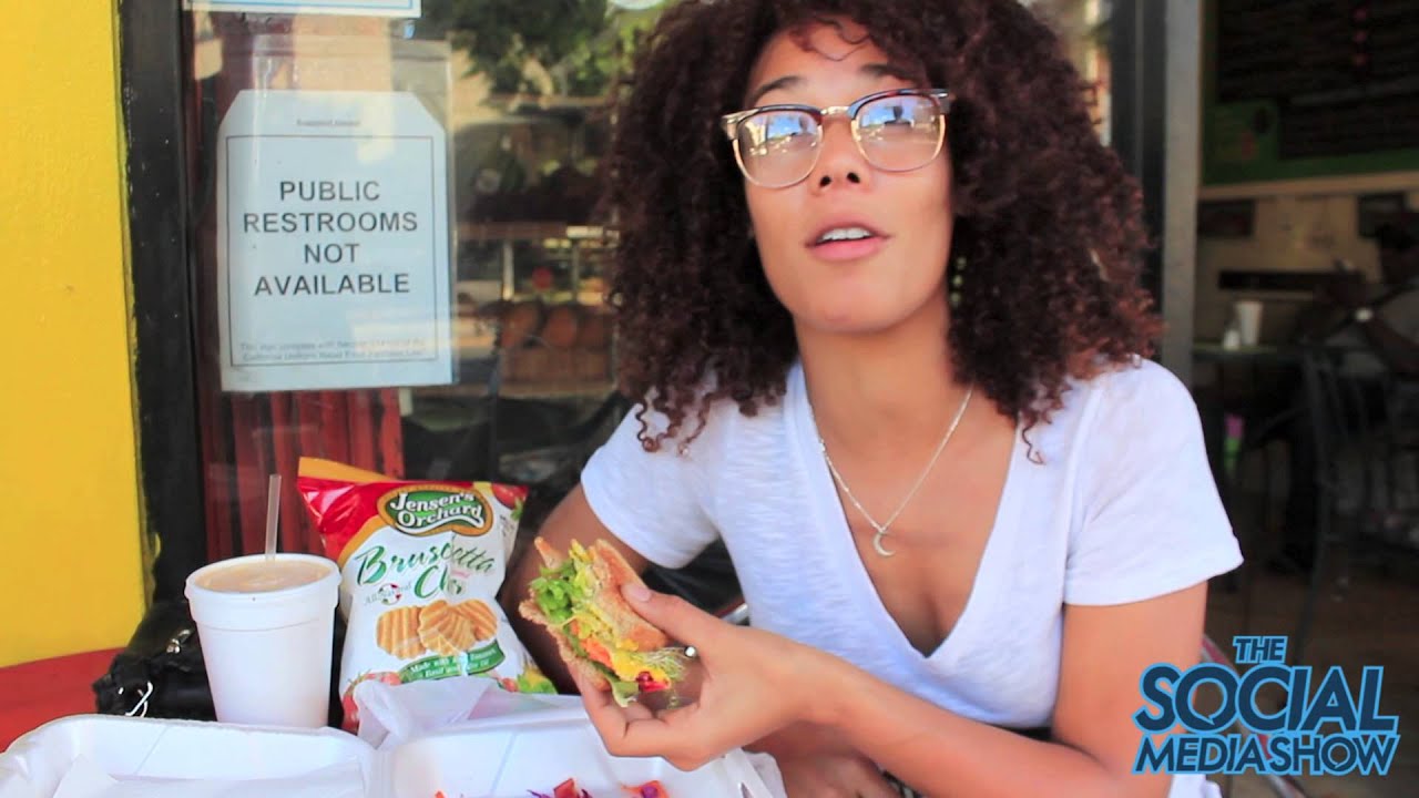 Why Use Snapchat? showgirls