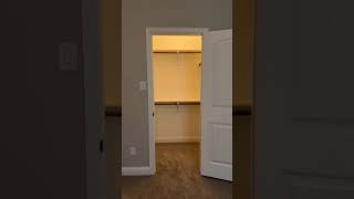 Tour this 3 bed 2.5 bath in Arlington, TX for $3000 per month 🔥 #rental 