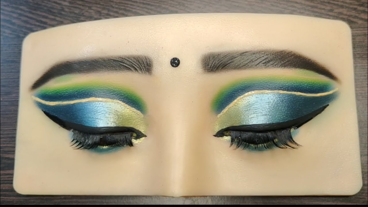 Eye Makeup Tutorial// Stepbystep Easy Eye Makeup Tutorial// Eye Makeup on dummy eyeshadow 