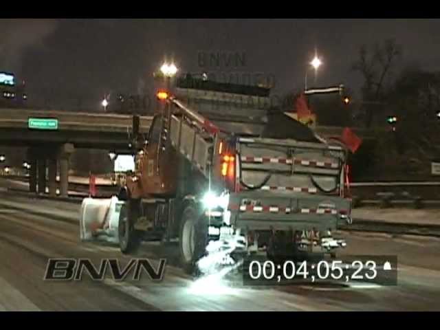 12/17/2008 Minneapolis, MN Winter storm travel hazard B-Roll