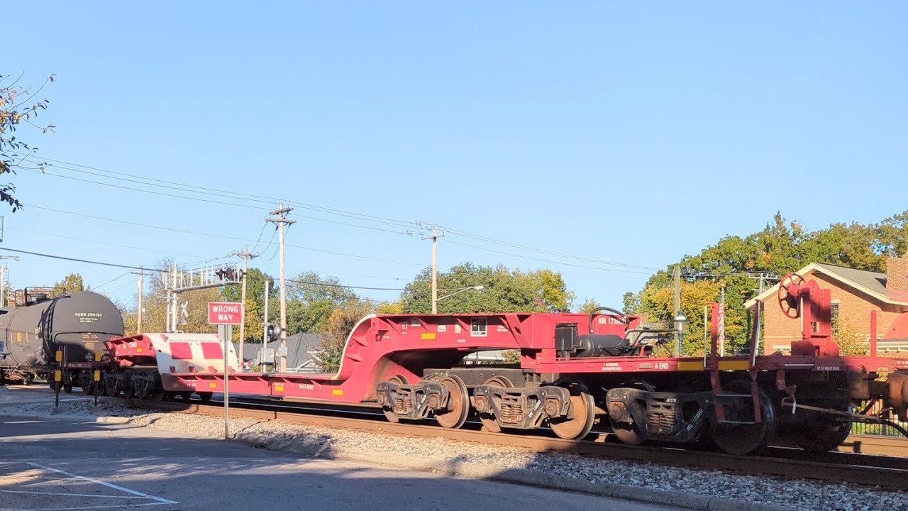 I chose the most infrequent item from this Northbound NS mixed manifest on track one; read descrip.