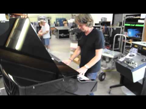 Roland KR-115 M Digital Mini-Grand Player Piano W/Brett Tuggle Fleetwood Mac Don't Stop