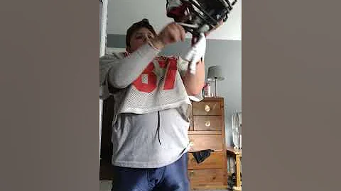 How to put on your football gear