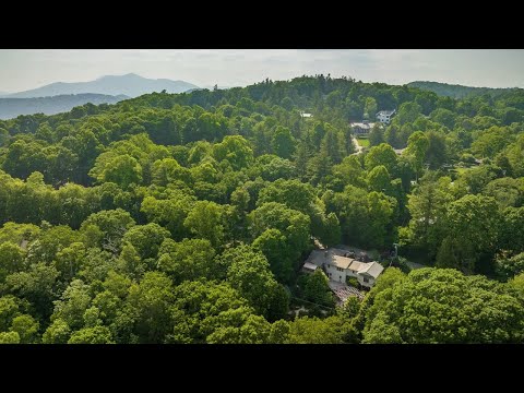 241 WONDERLAND TRAIL, Blowing Rock, NC home video tour