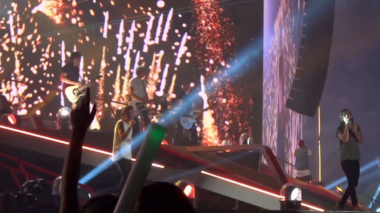 One Direction-Best Song Ever-San Antonio-September 21, 2014