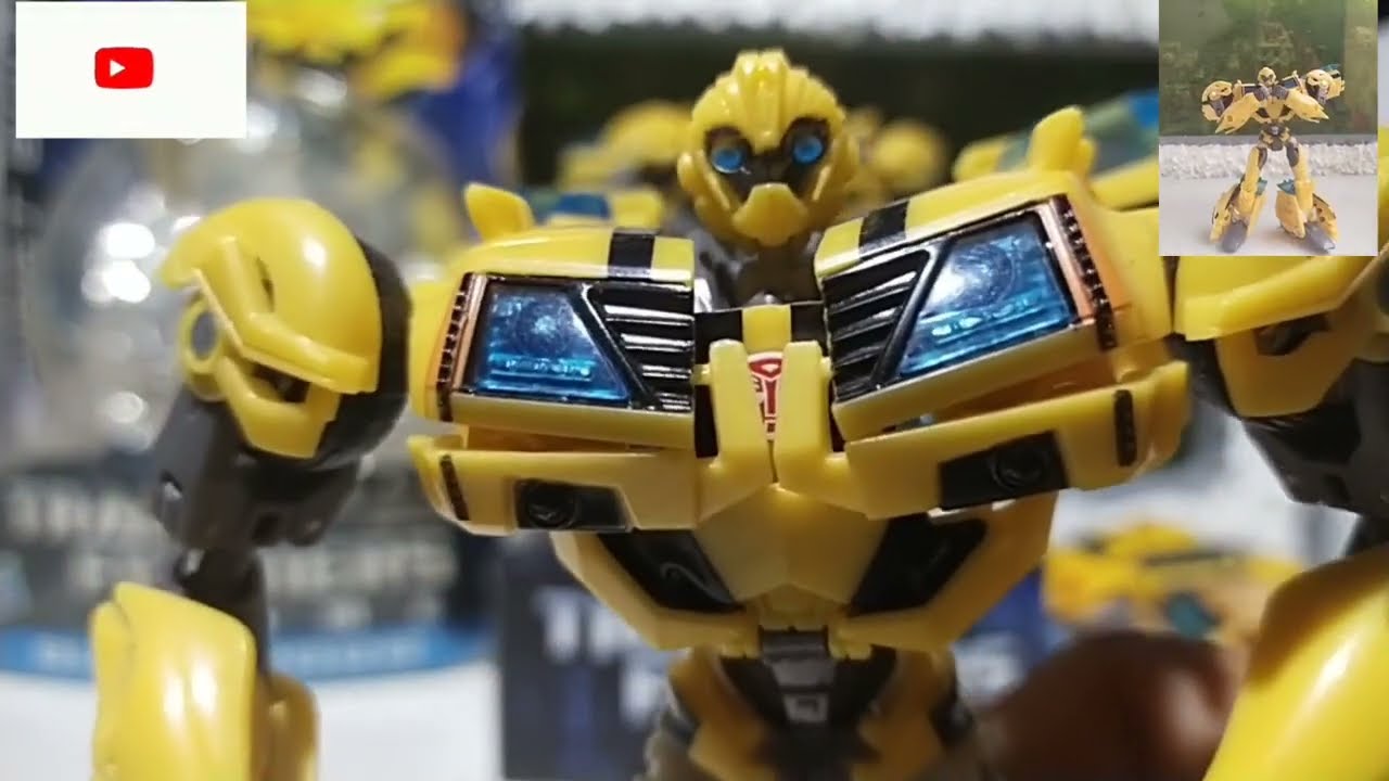 Transformers Prime first edition Bumblebee Review, and comparison.