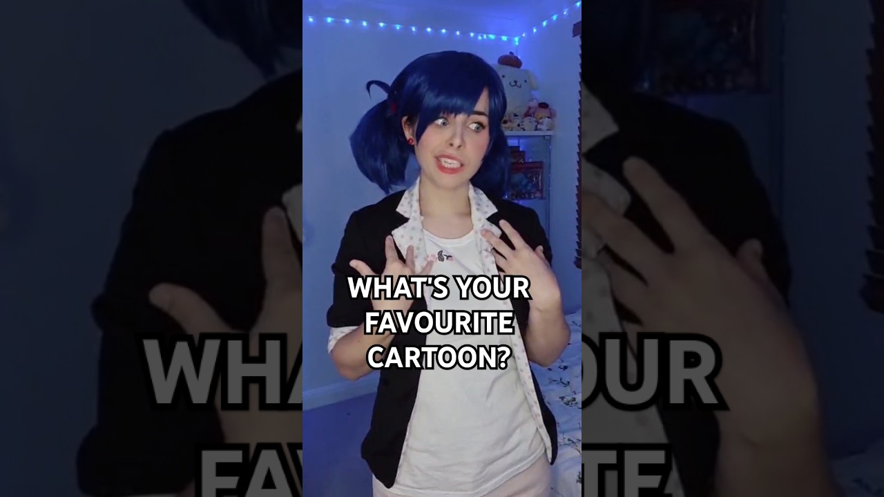 Cartoon cosplayers! miraculous ladybug marinette meme #miraculous #cosplay #cosplaygirl #cartoon