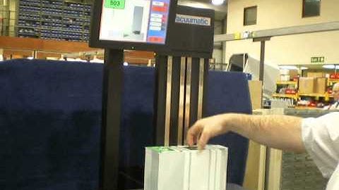 Optical counter - Vacuumatic Count-S - Counting customer samples Clipper packs