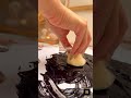 تابلوی پروانه مشکی تابلوی پروانه مشکی