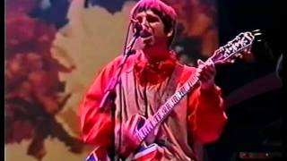 Oasis - Don't Look Back In Anger Live - HD [High Quality] chords