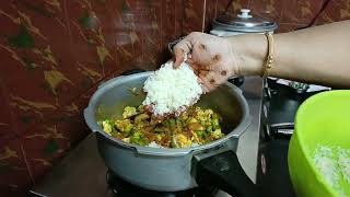 Cauliflower Capsicum Rice in Onepot மணக்க மணக்க காலிஃபிளவர் குடைமிளகாய் சாதம் இப்படி செஞ்சு பாருங்க