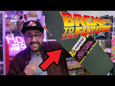 I HAVE THE ACTUAL MARTY MCFLY HOVERBOARD FROM BACK TO THE FUTURE!