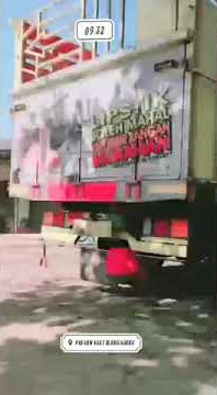 Story wa versi//bokong truk😱