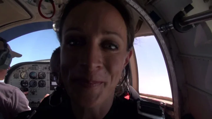 Paula Broadwell Tandem