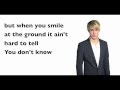 Glee - What Makes You Beautiful (Lyrics)