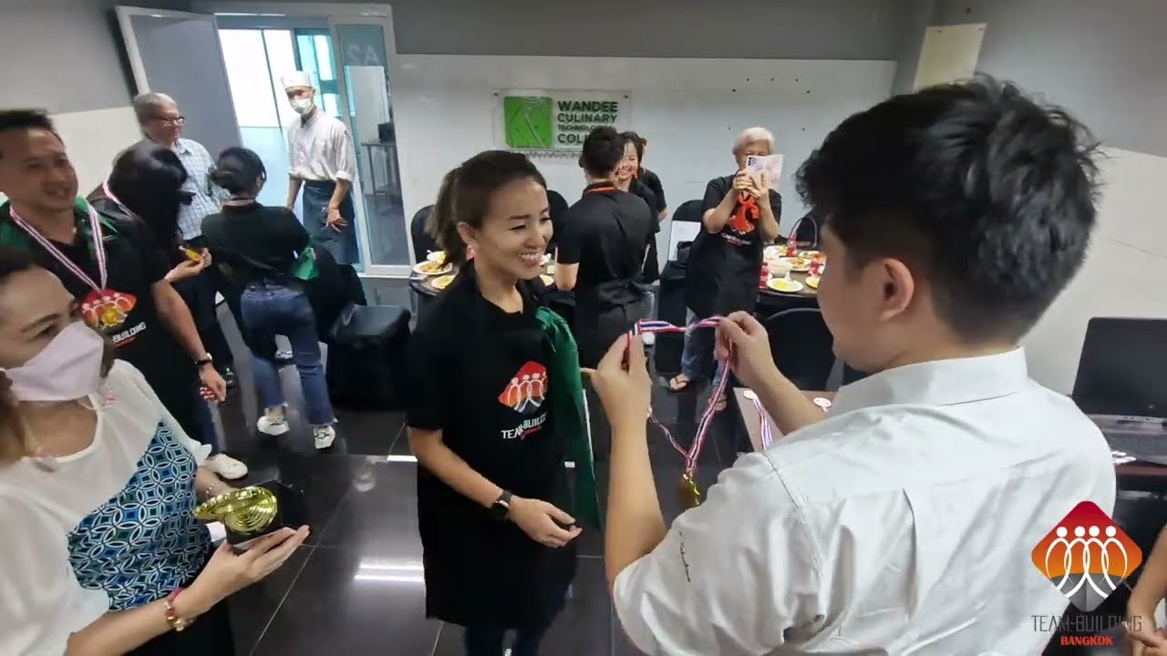 Team Building Cooking class in Bangkok