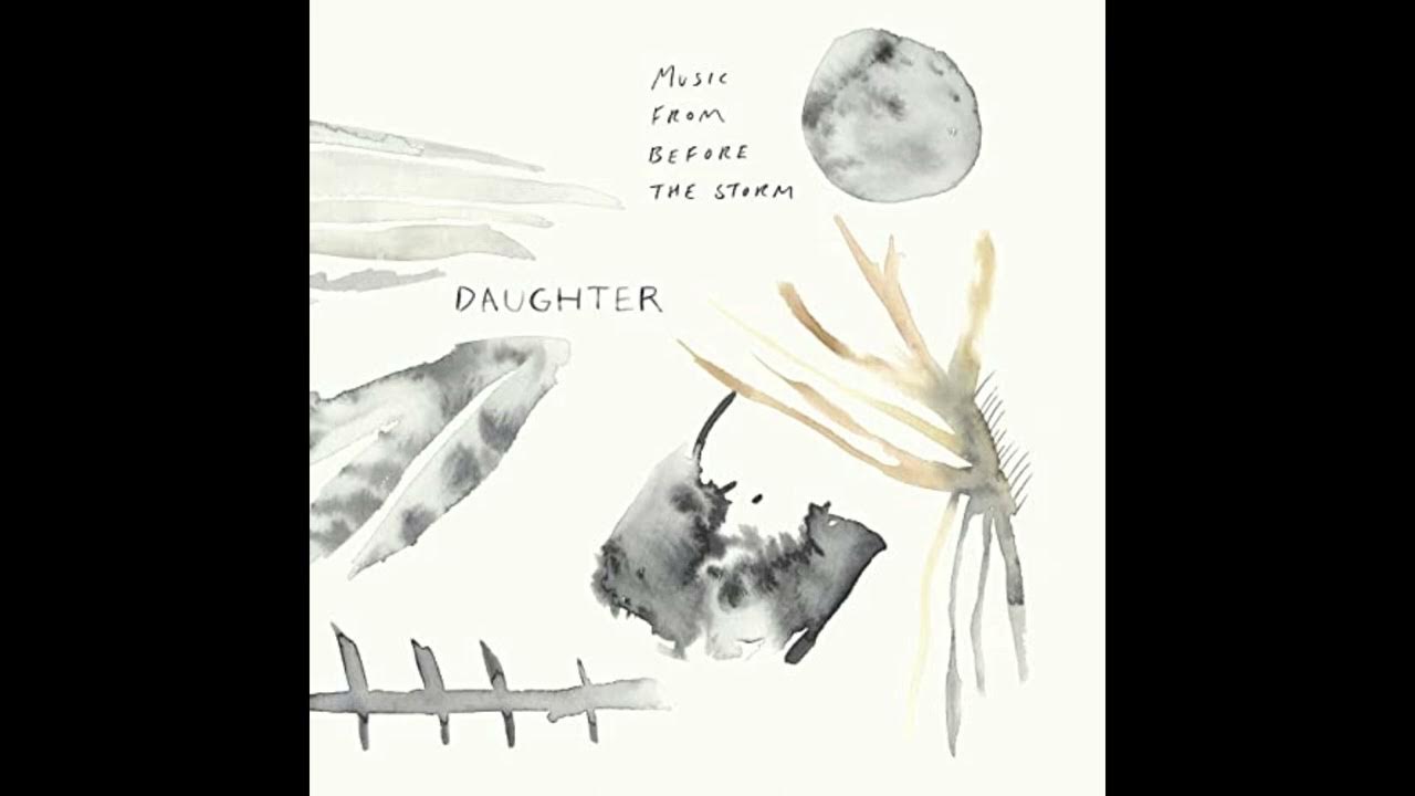 Daughter dreams. Подружка маша. Детская улыбка фото. Маленькая девочка с мишкой. Daughter the right way around.