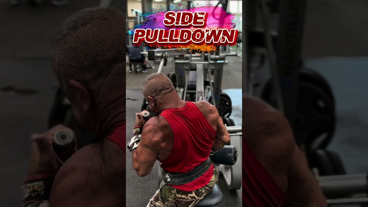 Side pulldown for lat width #workout #motivation #workouttips #muscle #exercise