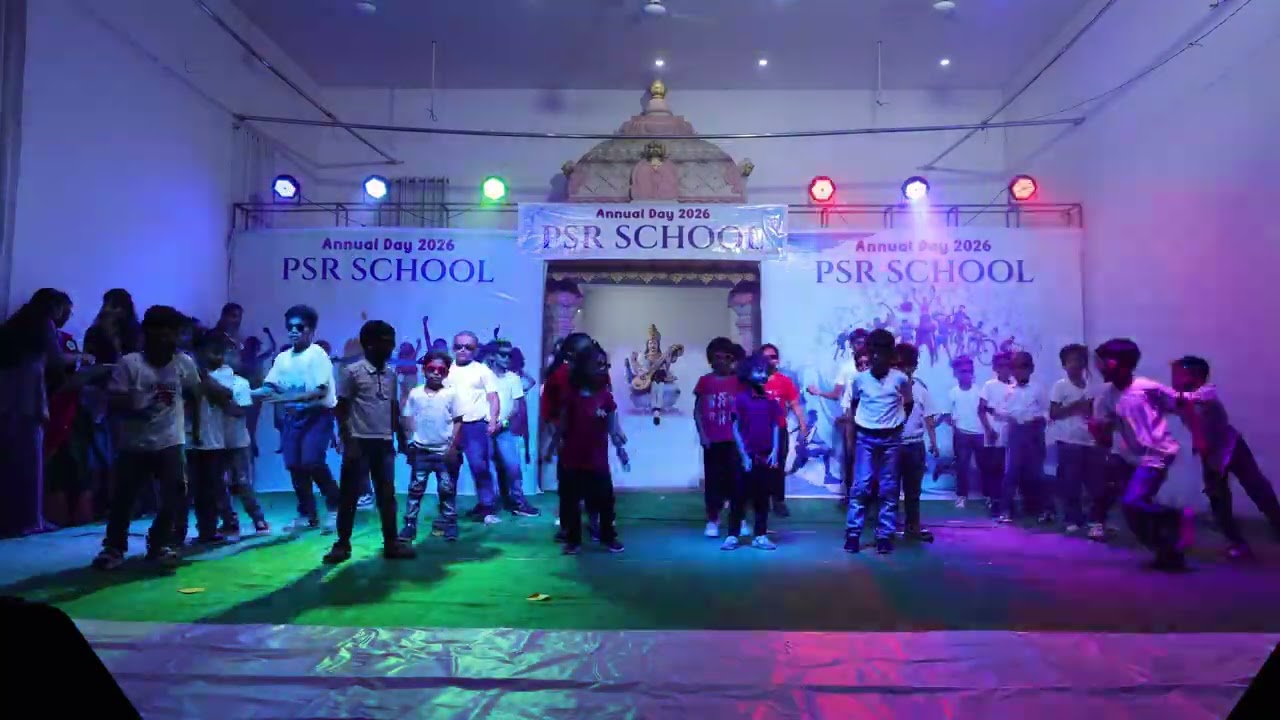 When energy meets talent… the stage explodes! 🔥✨