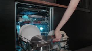 AEG Comfortlift Dishwasher -  Sell Out Training Video