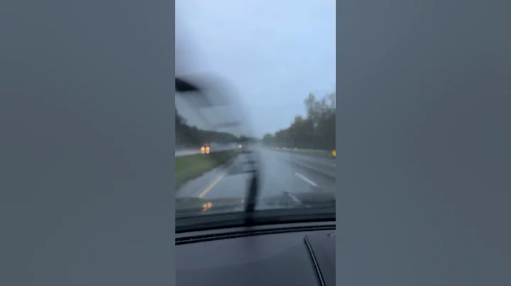 Fall Road Trip in Alaska🍂Golden Leaves, Scenic Drives & Cozy Vibes 🍂🚗#RoadTrip #AlaskaLife #Shorts