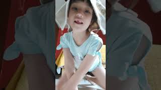 Pov Las Niñas Les Enseñan El Baile De Karol G Y Shakira Las Mamas..