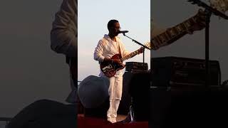 Celebrity Shawn Stockman (Boyz 2 Men) performs " Wonderful Tonight" Seaworld Profile