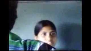 indian mms taint in train group of boys with one girl masti