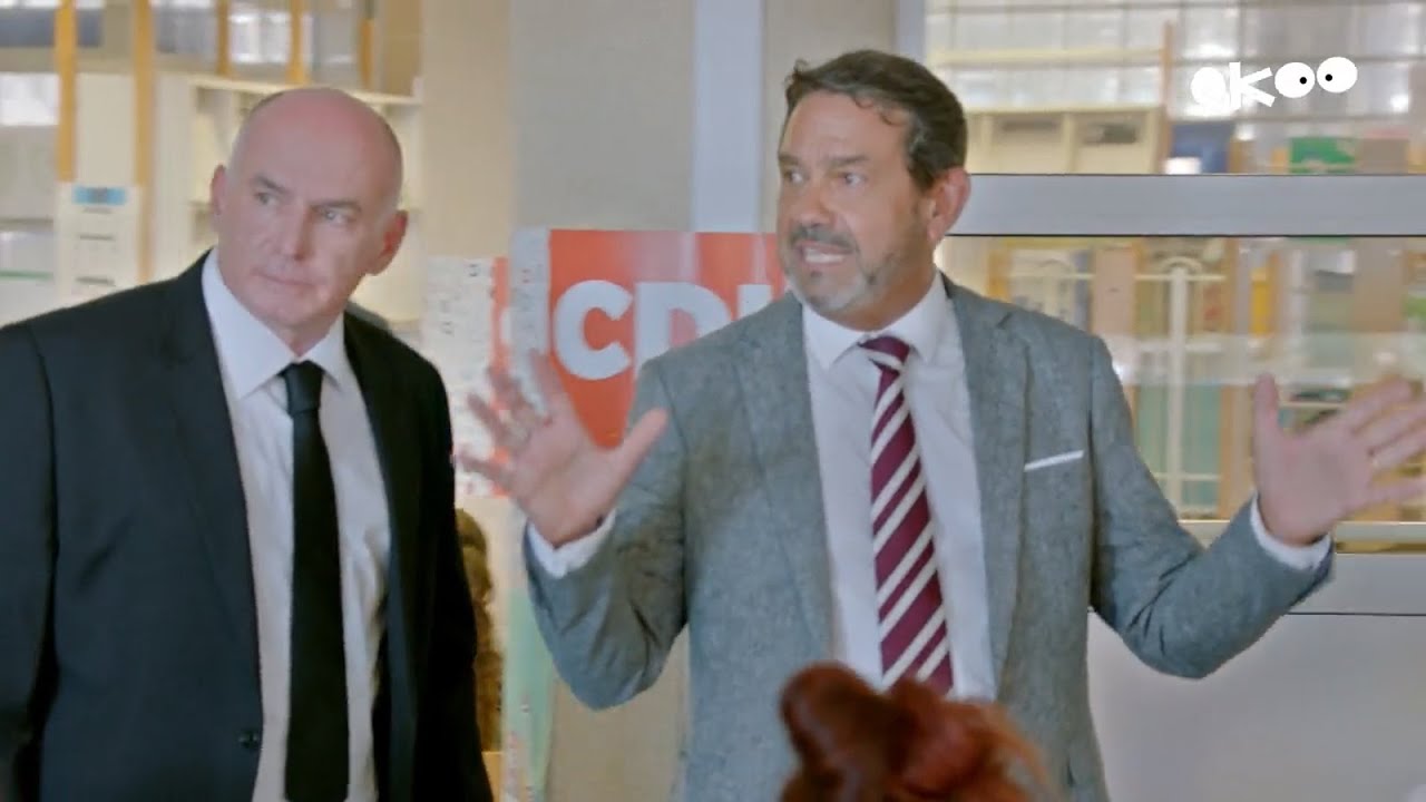 Michel SIDOBRE Le Recteur dans ASKIP Saison 4 Episode 39 Extraits/Bande-démo