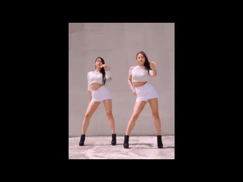 Seksi Liseli Kızlar Mini Etek Dans / Musically Shoes Girls TikTok Compilation 2018 #1