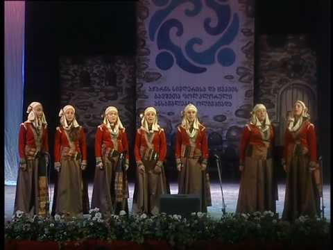 სიმღერა ჩაღმა ჩაყრილო ვენახო - ქობულეთის სახელოვნებო სკოლის გოგონათა ანსამბლი