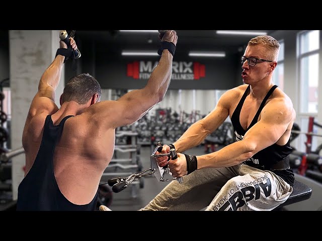 Meytrix VS Majky BACK TRAINING at Matrix Fitness NMnV class=