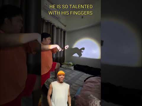 wow..he is so talented with his fingers 🤞🙂 #youtubeshorts #sheriffreaction #funnyshorts