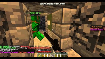 paque, thepic666, and Aenoub using hacks on CosmicCraft