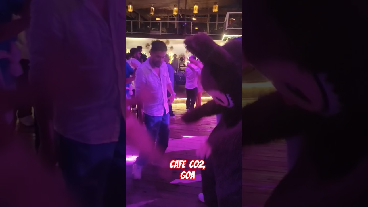 Nightlife Goa | Cafe CO2 | Vagator Beach | Night club 