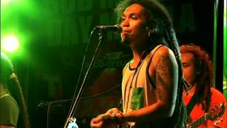 Chords for ENGKANTO - Tubig Alat (Bob Marley Day Manila 2014)