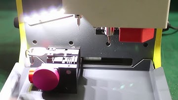 SEC E9 Automatic Key Cutting Machine  Coping Domestic House Key without Key Type Selection