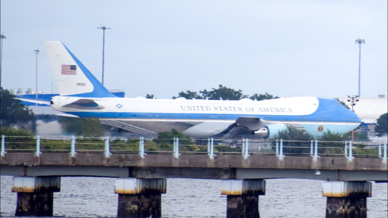 Air Force One Departure from JFK New York - YouTube