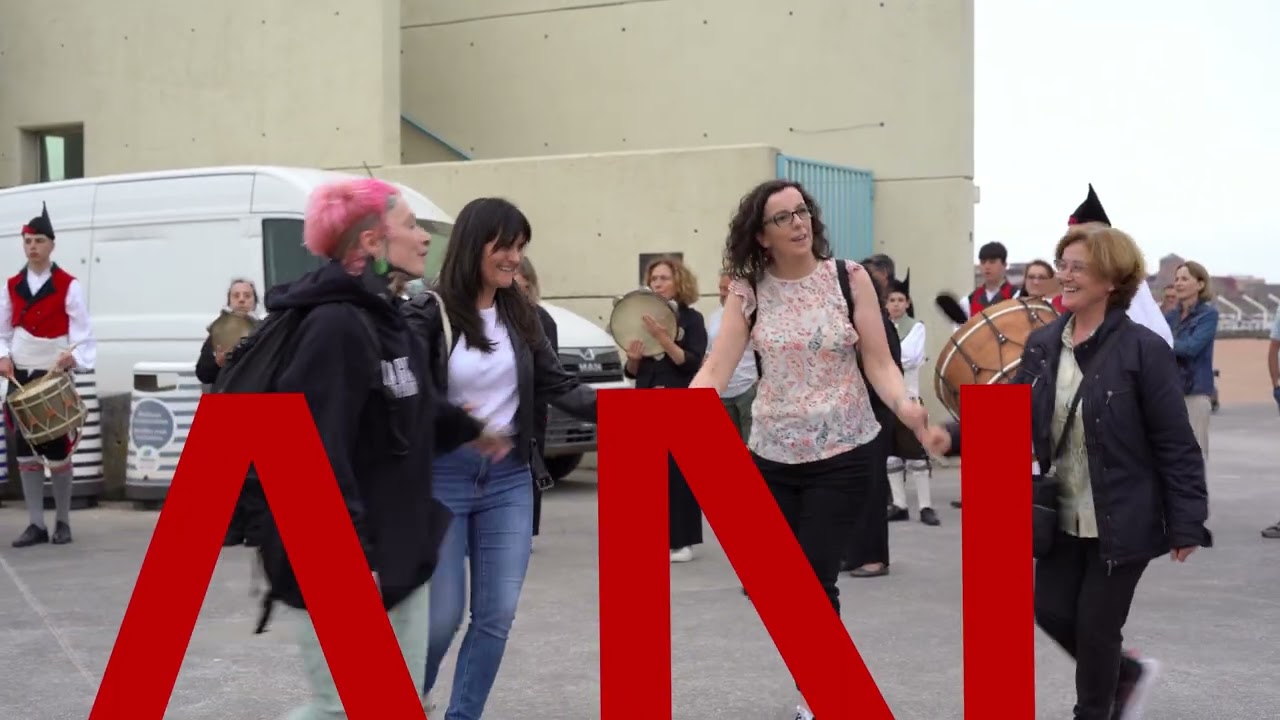 BANDA DE GAITAS JOVELLLANOS SAN JUAN GIJÓN 25