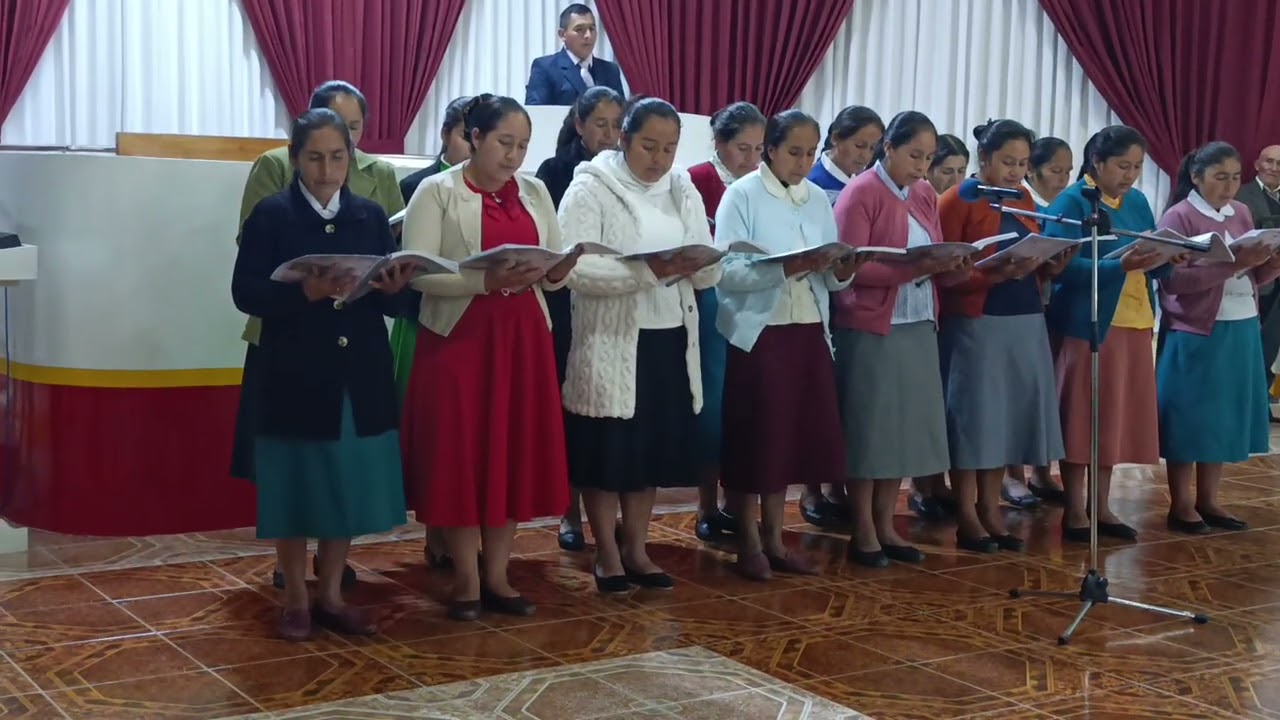 Coro hermanas señoras IPC Bambamarca noche de vigilia 