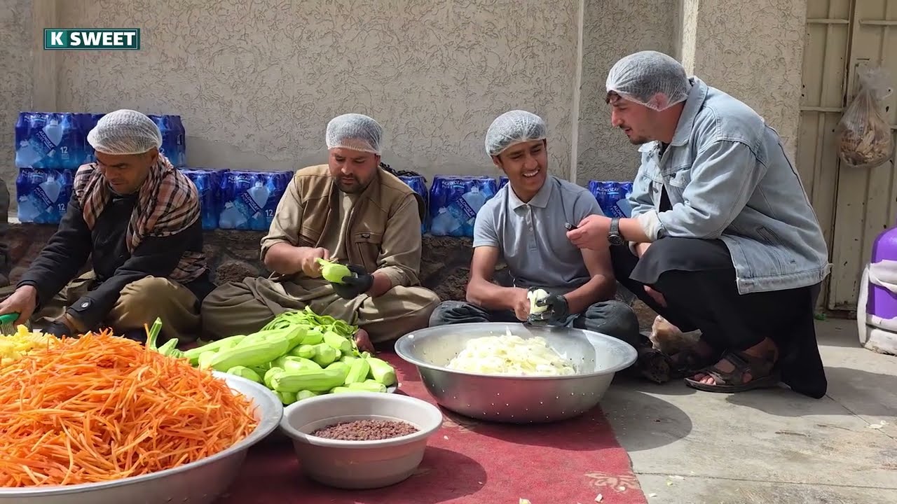 امروز تیم کابل شرین ختم بسیار با شکویی برای آمده کردن افطاری گرفتند