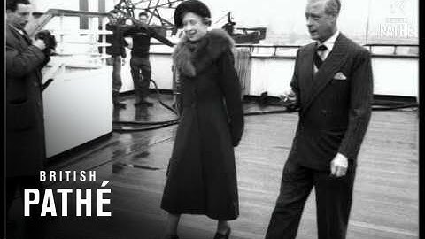 Southampton - Princess Royal And Duke Of Windsor Arrive To See Queen Mary (1953)