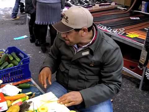 Video: Che Tipo Di Verdura è La Carota Nera