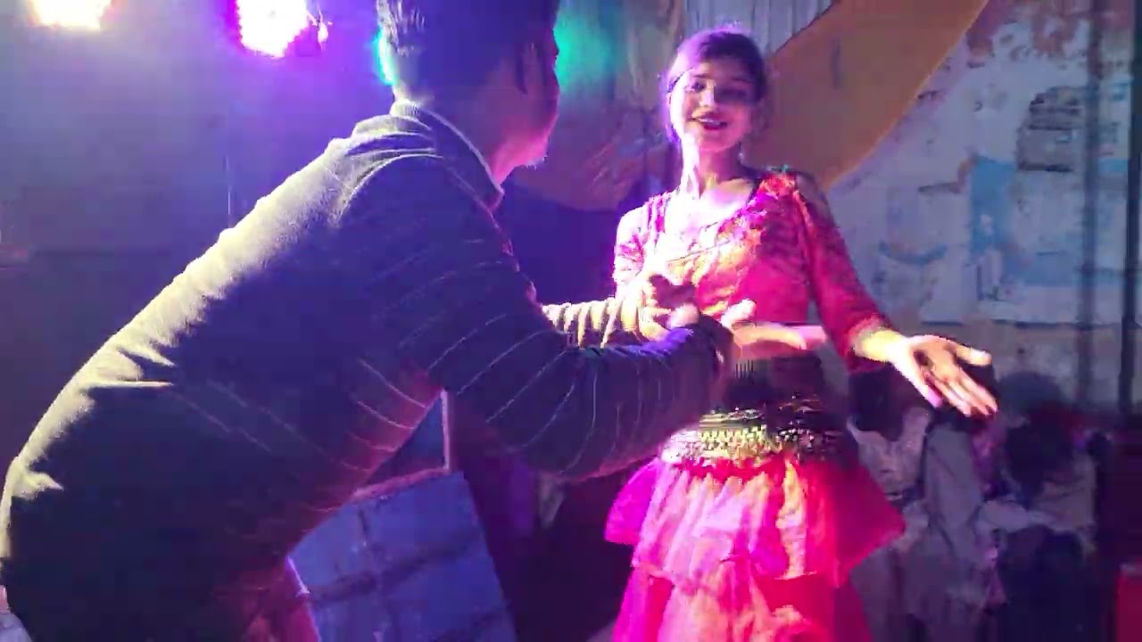 Padhe Wala Khatir Love ❤️ Ke padhai Hau Bhojpuri song 🎵 Video Khesari Lal Yadav Arkesta Video