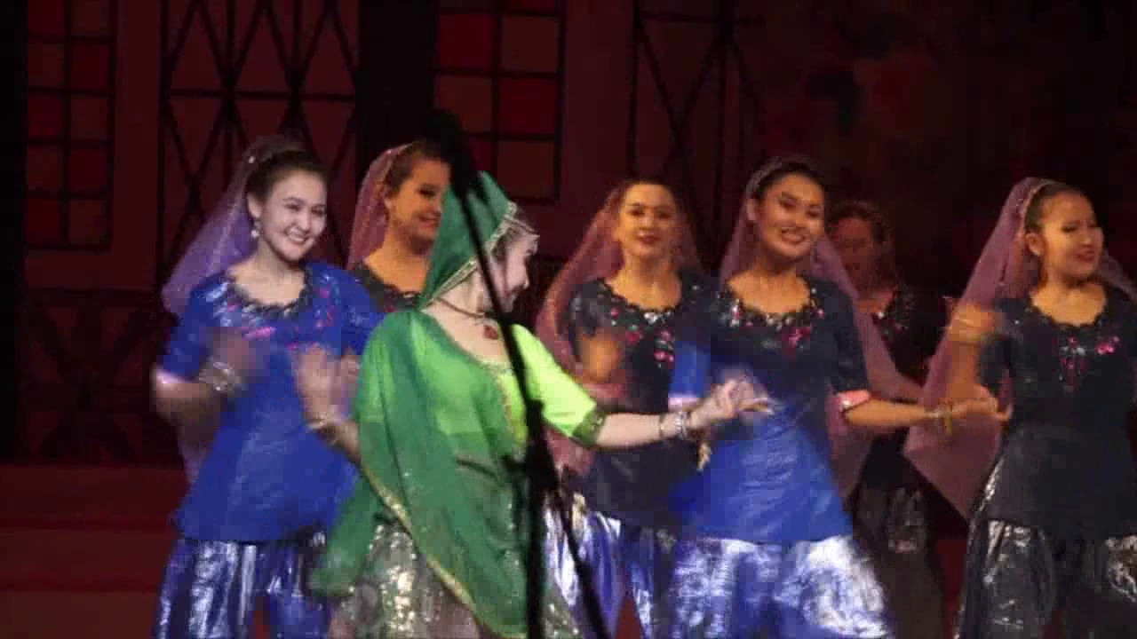 С юбилеем, "Таберик"! Алина Аскаргазиева и "Каухар" поздравляют