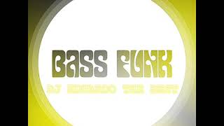 #FUNK_BASS Mc Daniels - To de Biz #DJ_EDUARDO_THEBEST