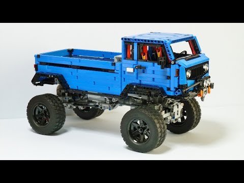 LEGO Technic 1:8 Modular Supercar Chassis. 