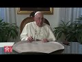 El Papa firma la declaración de fe para el Pabellón de la Fe de la COP28