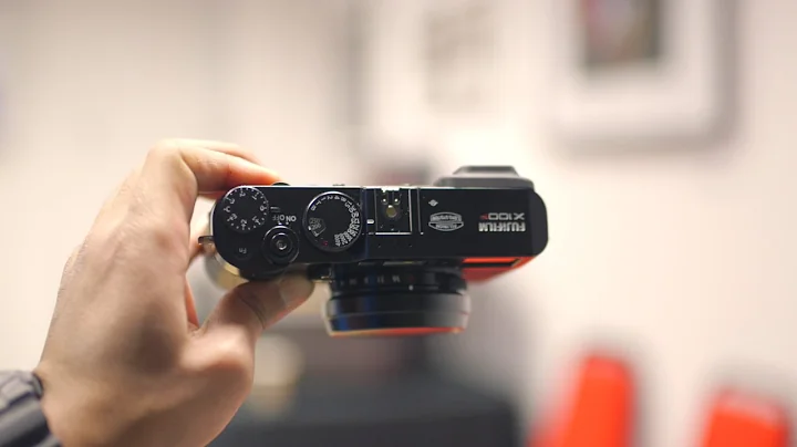 Fujifilm X100F Unboxing (The mini X-Pro2?)